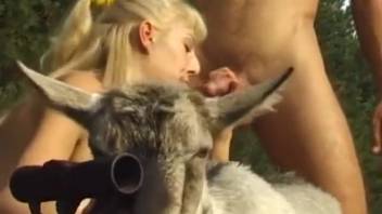 Blonde vixen craves watching her dude bang a goat