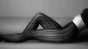 Amazing black and white sex scene featuring a genuinely filthy pup